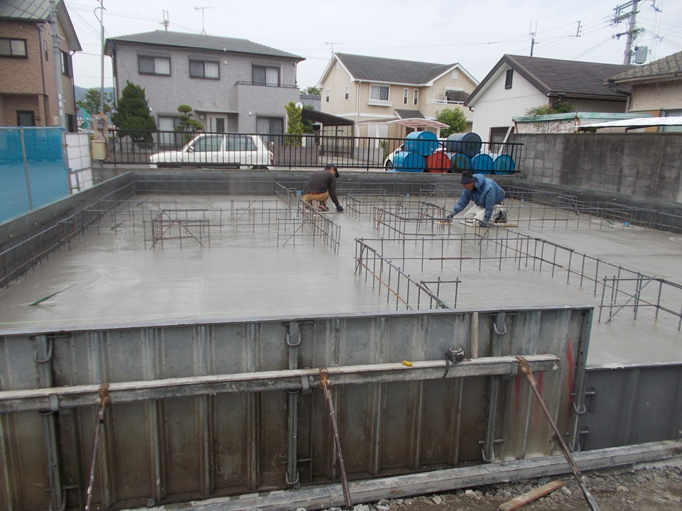 基礎工事