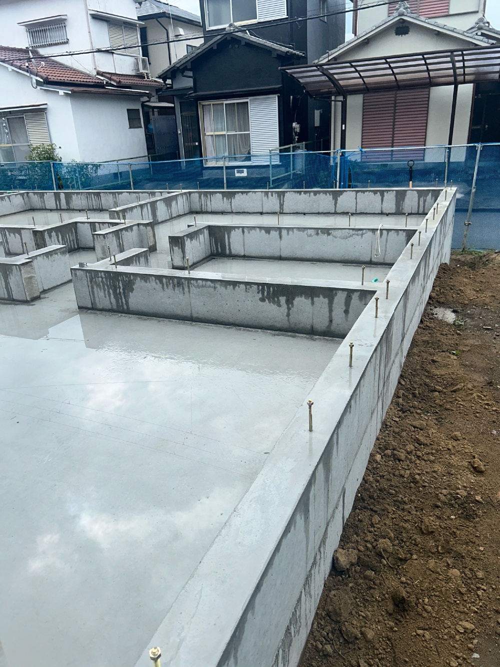 基礎工事