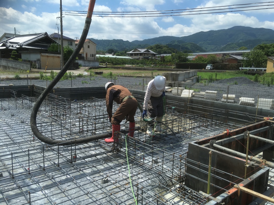 基礎工事